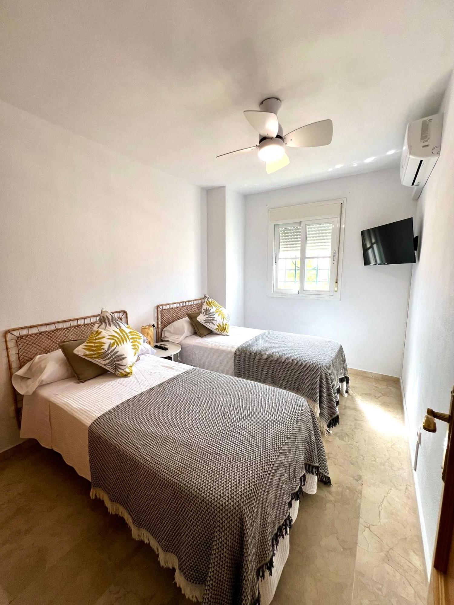 Casa Baviera Golf & Beach Caleta De Velez Luaran gambar