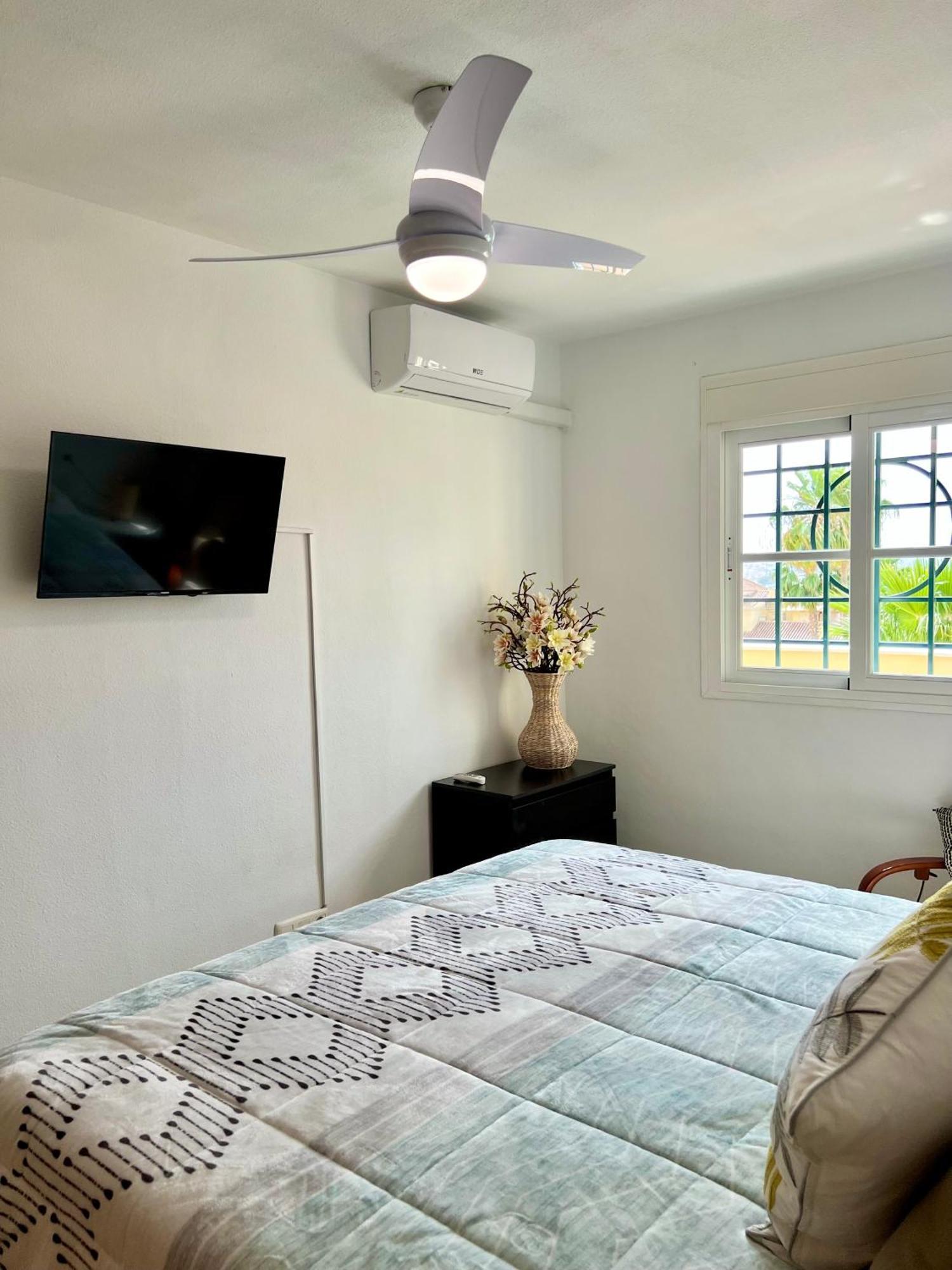 Casa Baviera Golf & Beach Caleta De Velez Luaran gambar