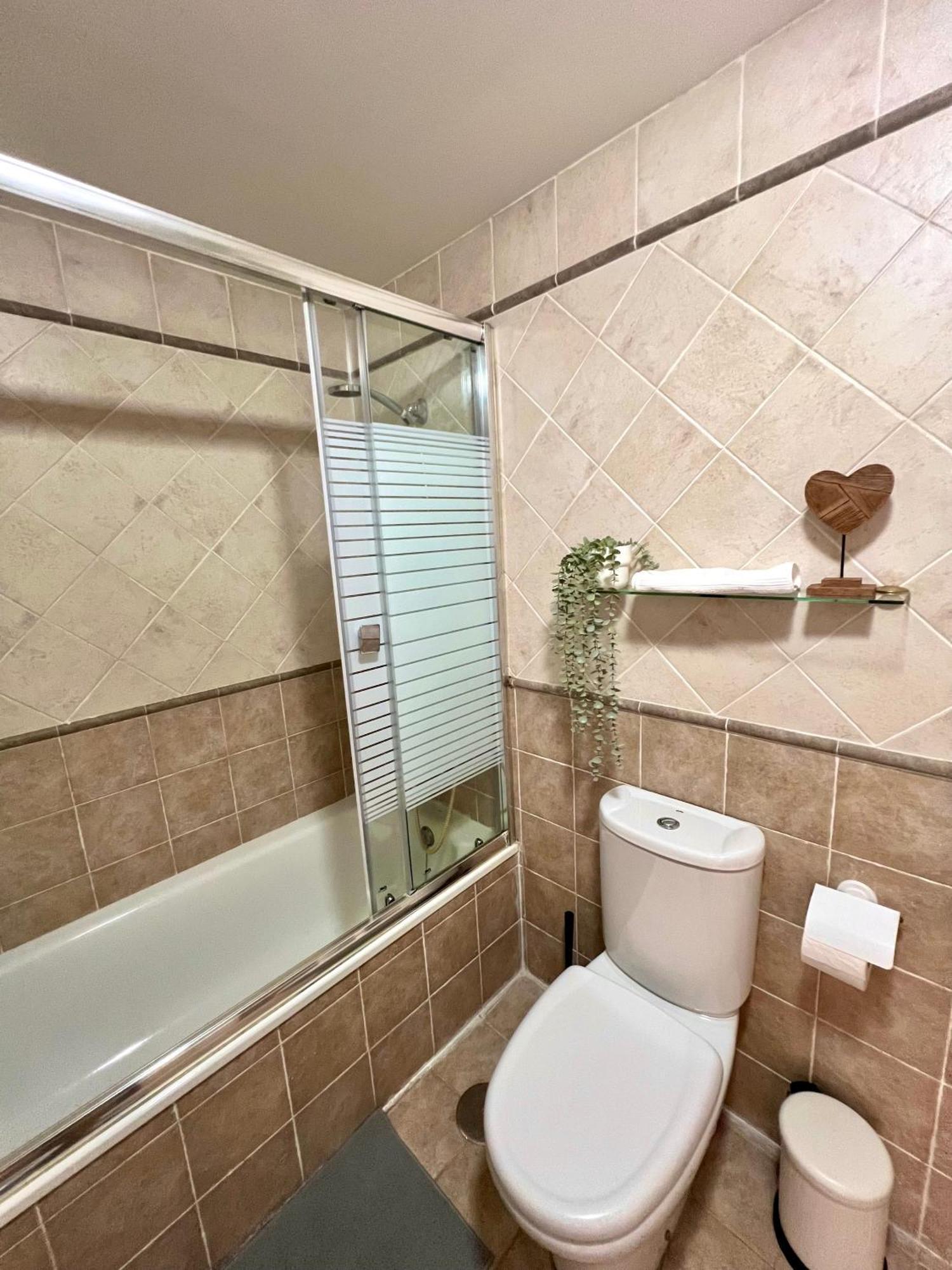 Casa Baviera Golf & Beach Caleta De Velez Luaran gambar